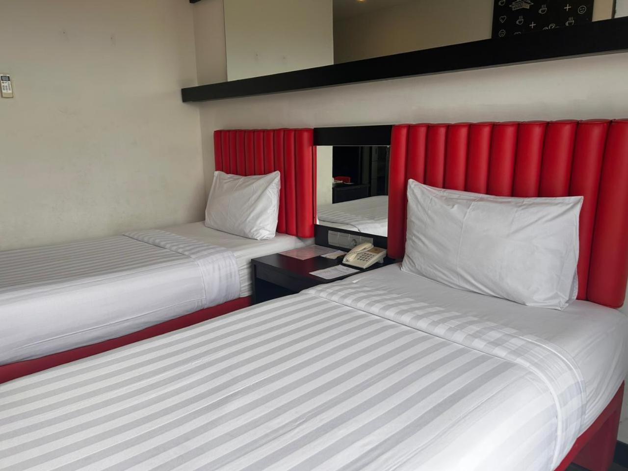 Kalya Hotel Bandung Dago Eksteriør billede